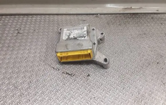 Renault Espace - Grand espace IV Airbag control unit/module 8200343321A D322GV41669