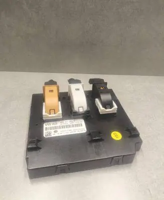 Audi A1 Comfort/convenience module 8X0907063G 5DK00965879
