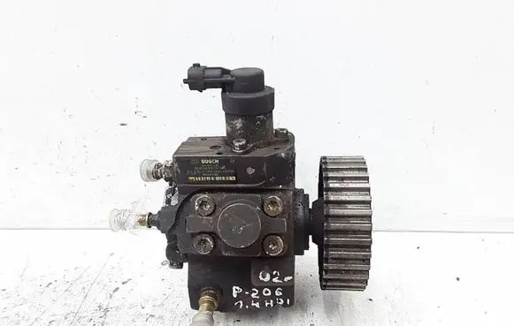 Fuel injection high pressure pump