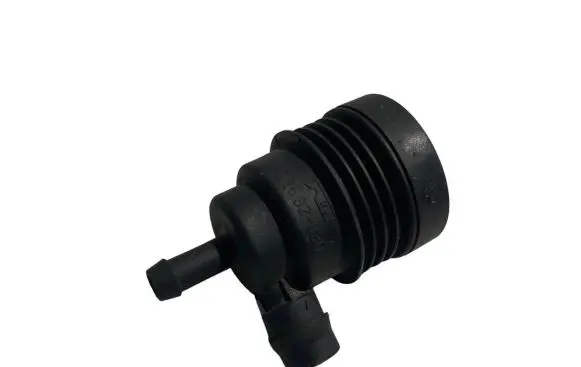 BMW 5 E39 Valve vacuum 1748875