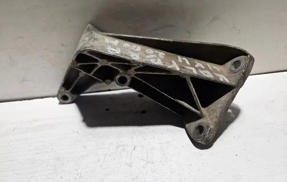 Opel Calibra Gearbox mounting bracket 90294108