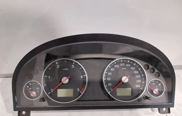 Ford Mondeo Mk III Speedometer (instrument cluster) 3S7F10841 6620 44ZU187