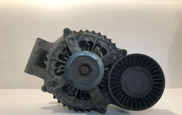 BMW 3 E90 E91 Generator/alternator 755046802 104210 14V170A