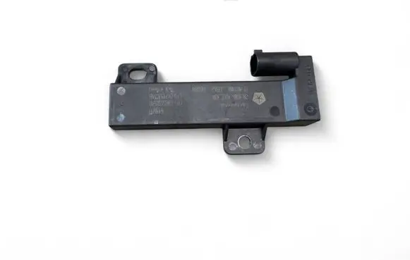 Chrysler Pacifica Aerial antenna amplifier 68051315AB 04749301AB 2840864000300