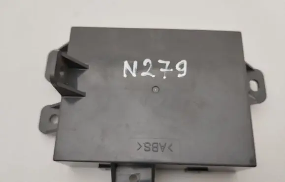 Aston Martin Vantage III Central console control unit 1776001141