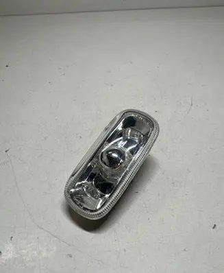 Audi A6 S6 C5 4B Front fender indicator light 8E0949127