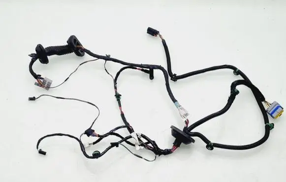 Tesla Model S Rear door wiring loom 100442500Q 100442500V