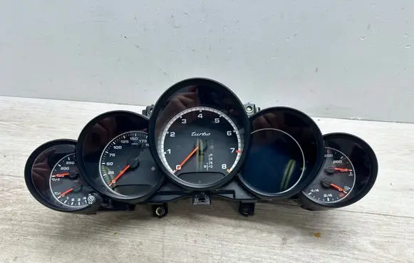 Porsche Cayenne (92A) Clock 7P5920952L K17P5DSATPT 95864117100