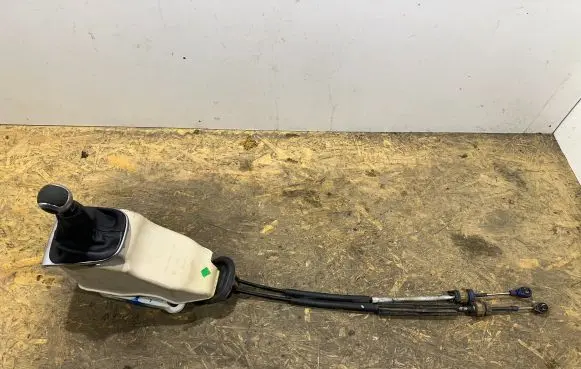 Citroen DS4 Gear shifter/selector