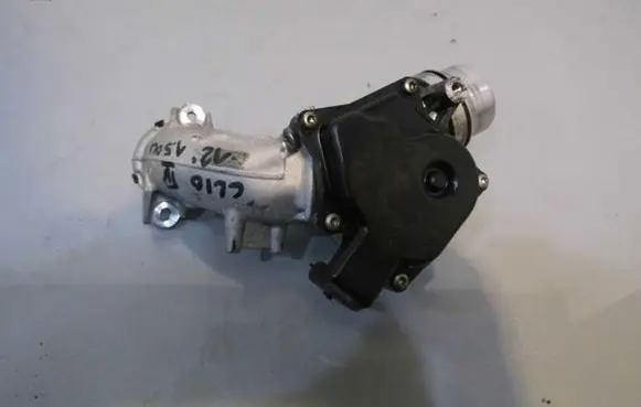 Renault Clio IV Throttle valve