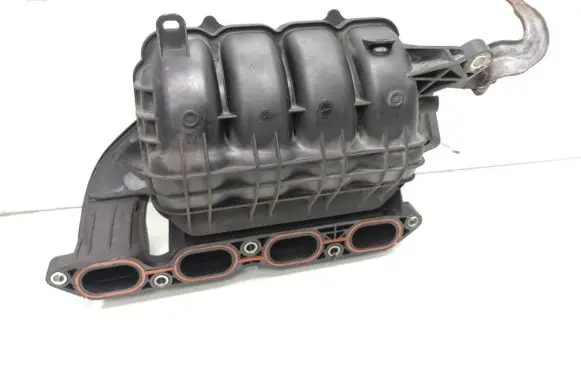 Toyota Auris 150 Intake manifold