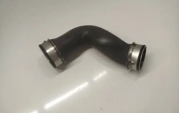 Volkswagen Transporter - Caravelle T5 Intercooler hose/pipe 7H0145980 7H0145980D