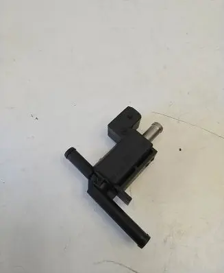 Vacuum valve