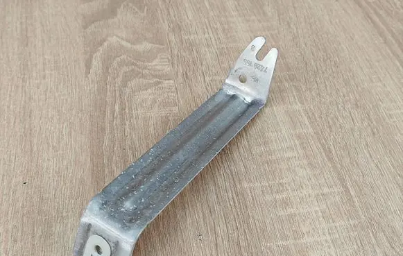 BMW 4 G22 G23 G24 G26 Holder (bracket) 7428155