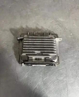 Ford Kuga II Xenon control unit/module 89089352 40003100
