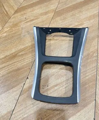 Mercedes-Benz B W245 Center console decorative trim 