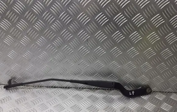 Ford Focus C-MAX Front wiper blade arm 3M51-17526AA