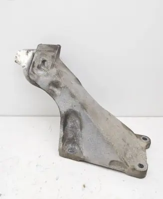 BMW X5 E70 Engine mounting bracket 6772688 A380 100604111