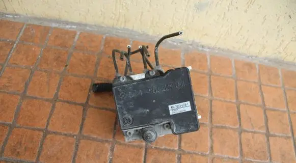 Mitsubishi Outlander ABS Pump MB42WDCH67281