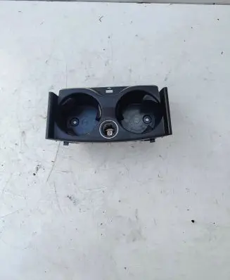 BMW 5 G30 G31 G38 Cup holder front 6801508 187013 5116