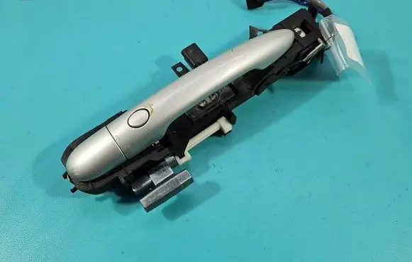 Renault Koleos I Rear door exterior handle 80611JY00 IMPRK1591236