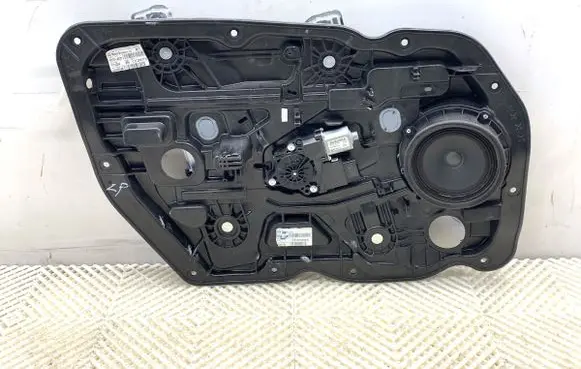 KIA Ceed Front door window regulator with motor 82470A2301
