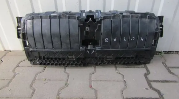 BMW 4 G22 G23 G24 G26 Radiator trim 5A1E914