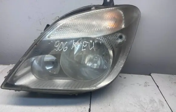 Mercedes-Benz S W221 Headlight/headlamp a9068200361