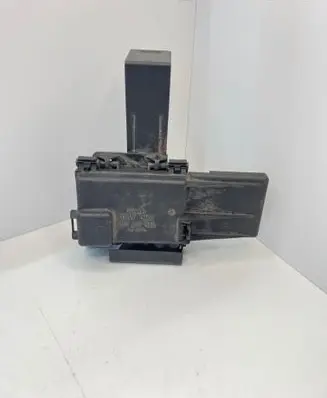 Audi A3 S3 8L Fuse module 1J0937550