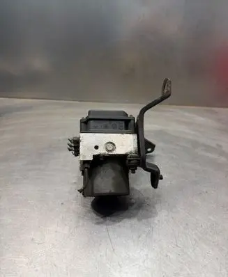 Toyota Avensis T250 ABS Pump 0265800382