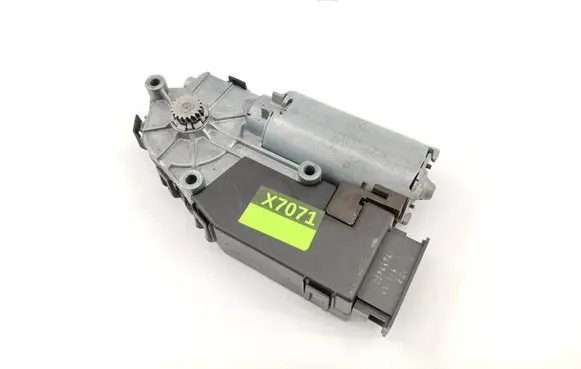 Volkswagen Eos Sunroof motor/actuator 1Q0959591B