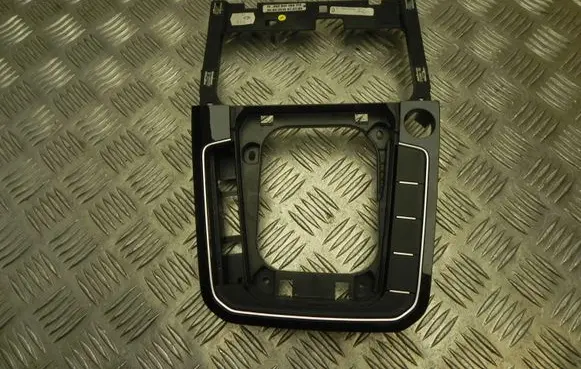 Climate control/heater control trim