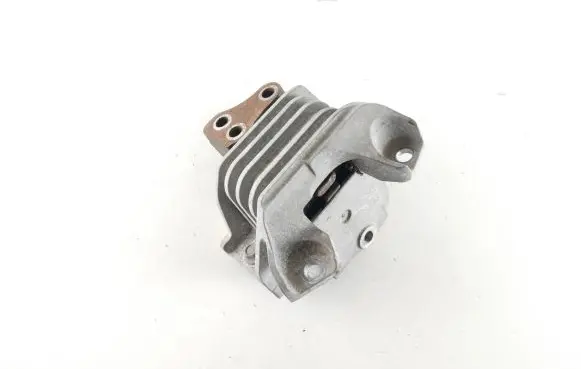 Fiat Freemont Engine mounting bracket P05147131AD 3403