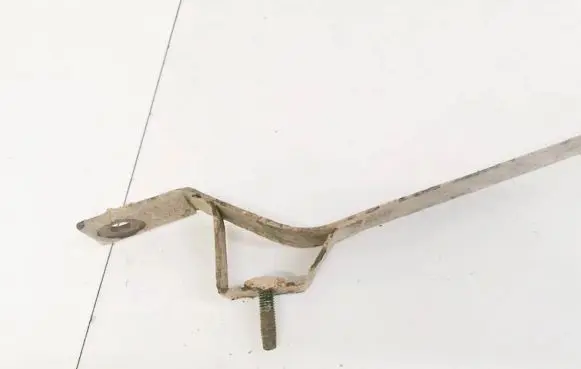 Dodge Caliber Fuel tank mounting bracket 