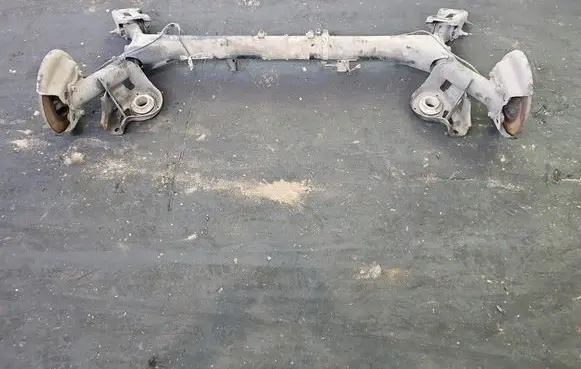 DS Automobiles 4 Rear axle beam IMPRK1560928