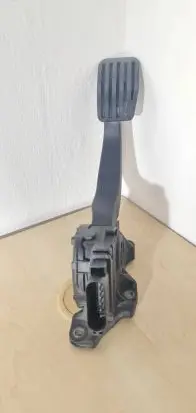 Ford S-MAX Accelerator throttle pedal 6G929F836JE 6PV01083410