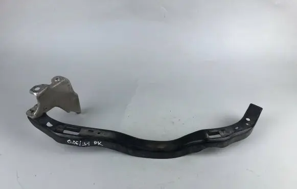 Subaru Outback Headlight/headlamp mounting bracket