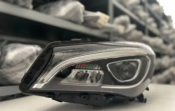 Mercedes-Benz CLA C117 X117 W117 Headlight/headlamp A1178206761