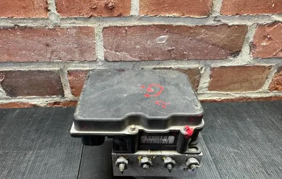 Mercedes-Benz Vario ABS Pump A0014465489 0265235223