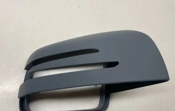 Mercedes-Benz GLS X166 Plastic wing mirror trim cover 1668100101 A1668100101