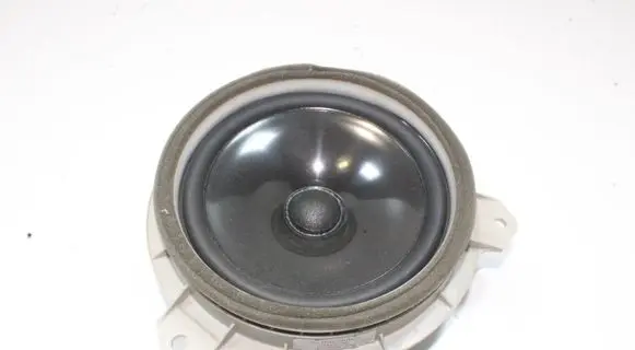 Lexus CT 200H Rear door speaker 8616076060