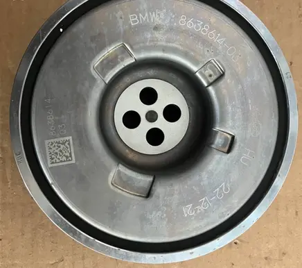 Mini One - Cooper F56 F55 Crankshaft pulley 8638614 11238638614