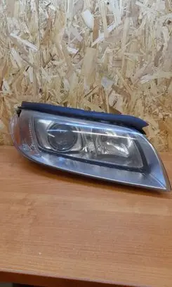 Volvo S80 Headlight/headlamp 31214171