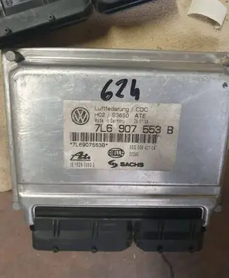 Volkswagen Touareg I Suspension control unit/module 7L6907553B 5SG00840709