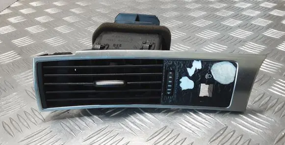 Audi A6 S6 C6 4F Dashboard side air vent grill/cover trim 4F1820901D