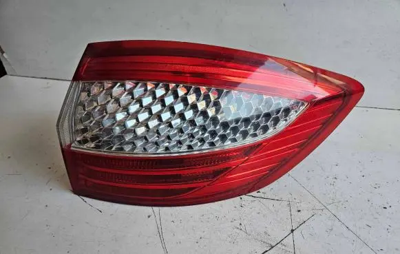 Ford Mondeo MK IV Rear/tail lights 7S7113404B
