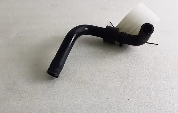 Porsche Panamera (970) Heater radiator pipe/hose 97057258500