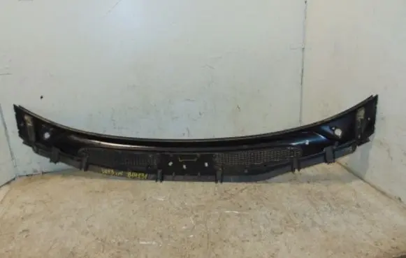 Chrysler Voyager Wiper trim 04716284AC 4716284AC