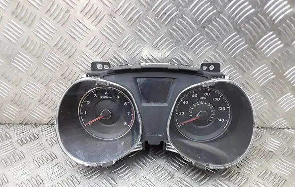 Hyundai ix20 Speedometer (instrument cluster) 11001812903h