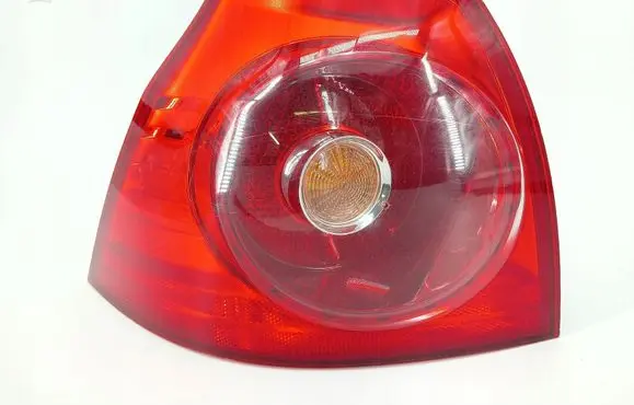 Volkswagen Golf V Rear/tail lights 